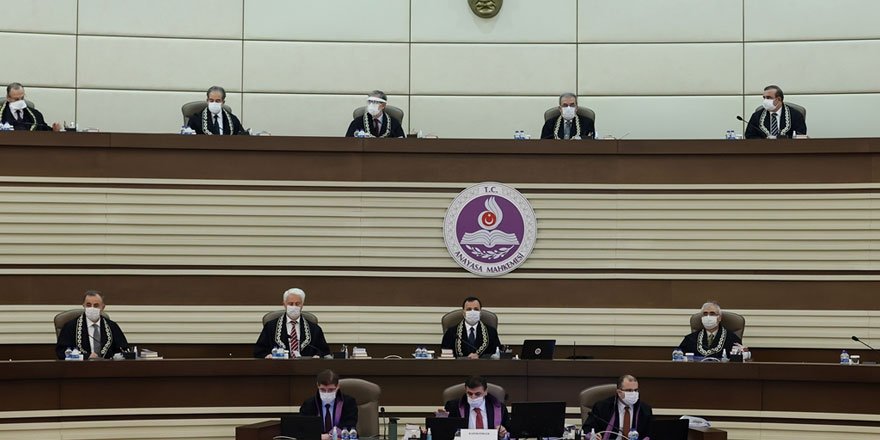 Eski Yargıtay üyelerinin Anayasa Mahkemesi'nde yargılanmalarına başlandı!