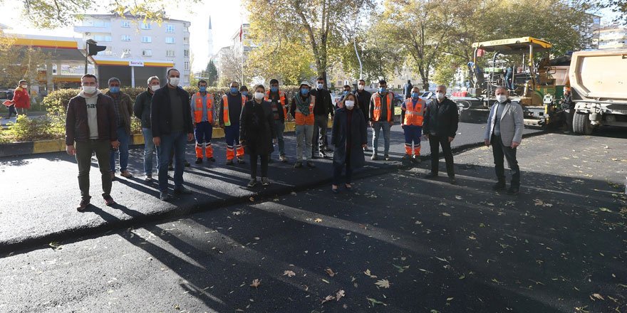 Büyükşehir, 2020 yılında yol çalışması kapsamında 258 bin ton asfalt kullandı!