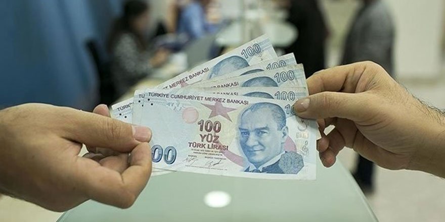 İlk defa KYK burs ve kredisi alacak 398 bin öğrenciye ödemeler bu gece başlıyor