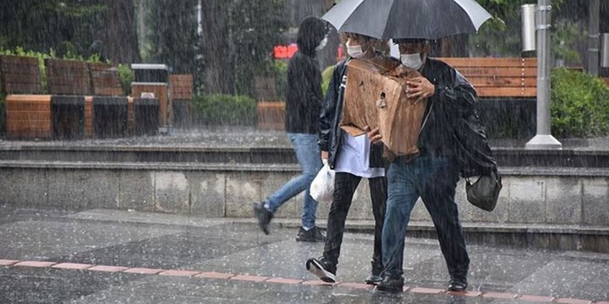 İstanbul'da aralıklı sağanak bekleniyor!