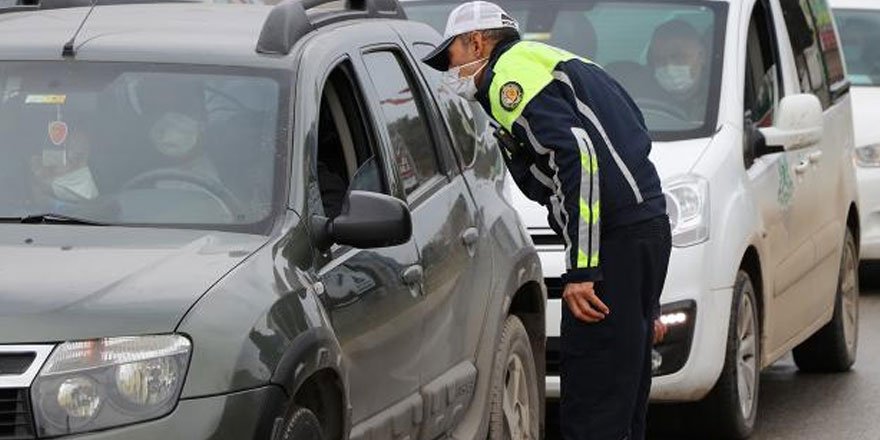 Kısıtlamaya uymayan 51 bin 152 kişi hakkında işlem