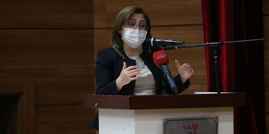 Gaziantep Büyükşehir, tabletleri öğrencilerle buluşturuyor!