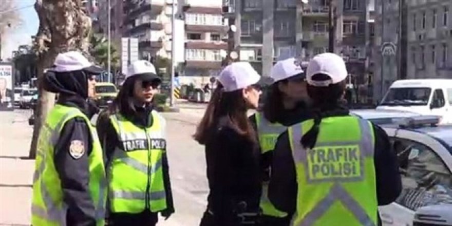 Başörtülü trafik personeli için düzenleme yapıldı