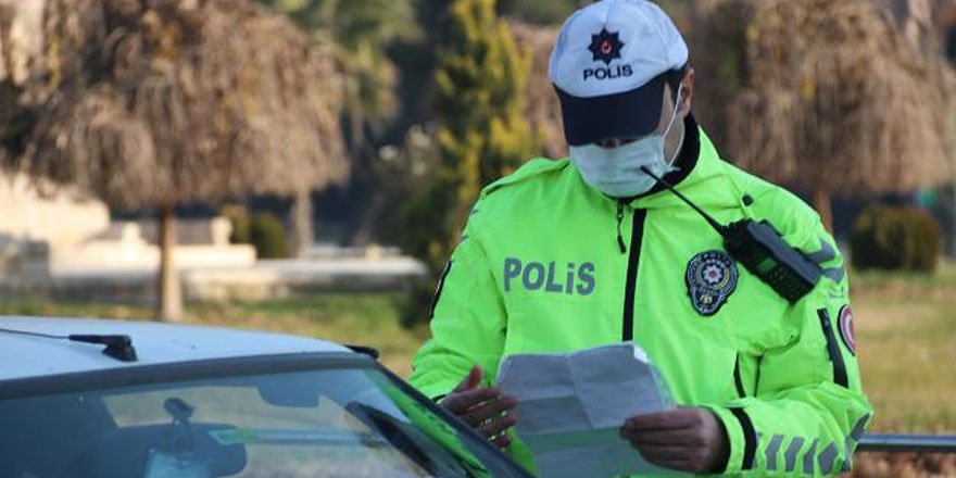 Kısıtlamalara uymayan 35 bin 544 kişiye ceza