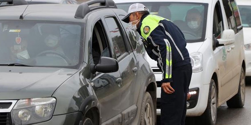 Kısıtlamaya uymayan 24 bin 755 kişi hakkında işlem