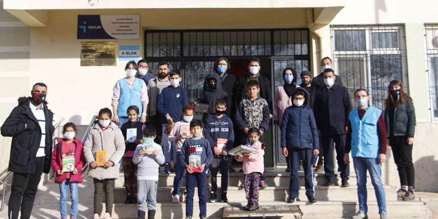 Gaziantep Büyükşehir'den köy okullarına yardım eli!