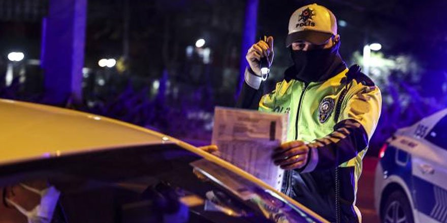 Kısıtlamalara uymayan 27 bin 839 kişiye ceza