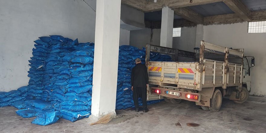 Büyükşehir zabıta 70 ton kaçak kömür ele geçirdi!