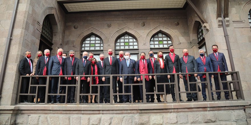 Gaziantep'e 'GAZİLİK' unvanının verilişinin 100'üncü yılı kutlandı!