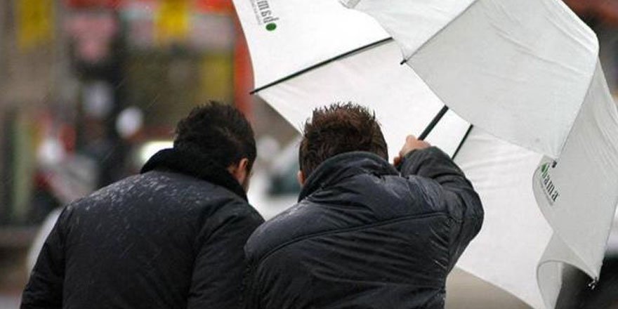 Başkentlilere, valilikten fırtına uyarısı