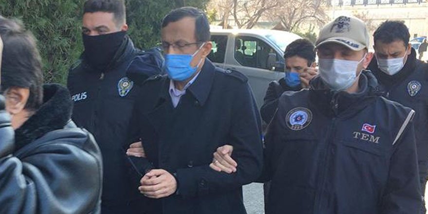 Rütbesini FETÖ elebaşının taktığı general er statüsüne düşürüldü