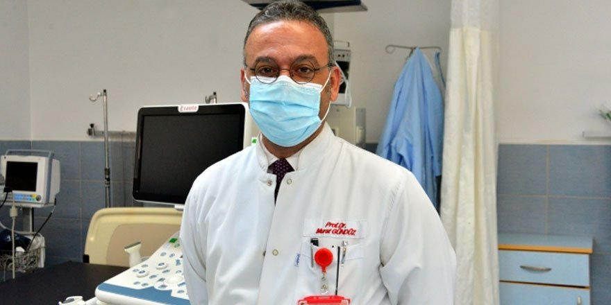 Bilim Kurulu Üyesi: Türkiye'de uygulanan aşı mutasyona karşı daha avantajlı