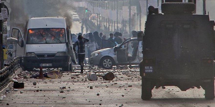 HDP'li 9 milletvekiline Kobani fezlekesi