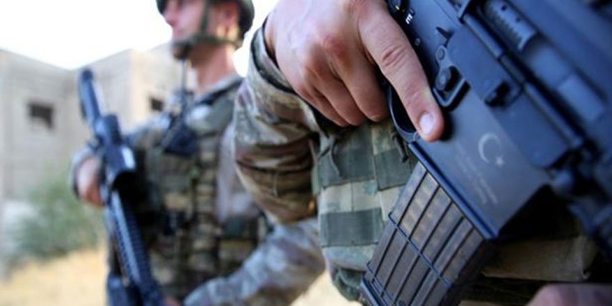 Suriye’den yasa dışı yollarla Türkiye’ye girmeye çalışan 16 kişi yakalandı