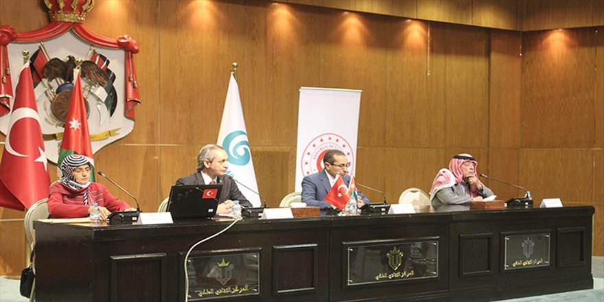 Amman'da Osmanlı arşivlerinden Ürdün coğrafyasına ışık tutan fotoğraf sergisi açıldı