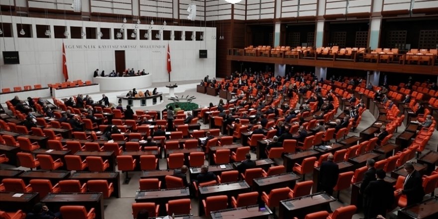 Ekonomiye ilişkin düzenlemeler içeren 'torba kanun teklifi' TBMM Genel Kurulunda kabul edildi