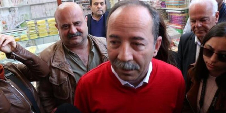 Edirne Belediye Başkanı Gürkan'a FETÖ ve FETÖ'cüleri övmekten 2 ay 15 gün hapis cezası verildi