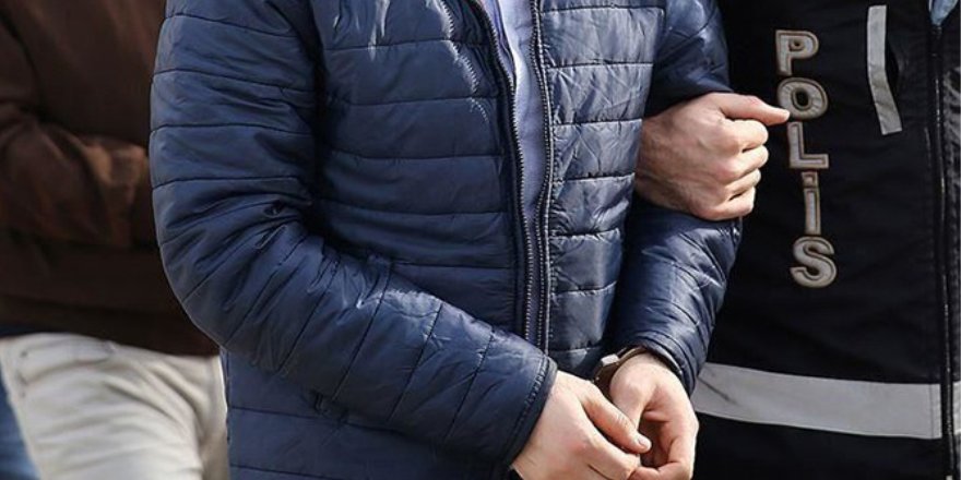 Beyoğlu'nda Suriye uyruklu kişinin yüzüne kezzap atan şüpheli gözaltına alındı