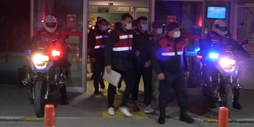 FETÖ'nün TSK yapılanmasına yönelik 53 ilde düzenlenen İzmir merkezli operasyonda 150 zanlı gözaltına alındı