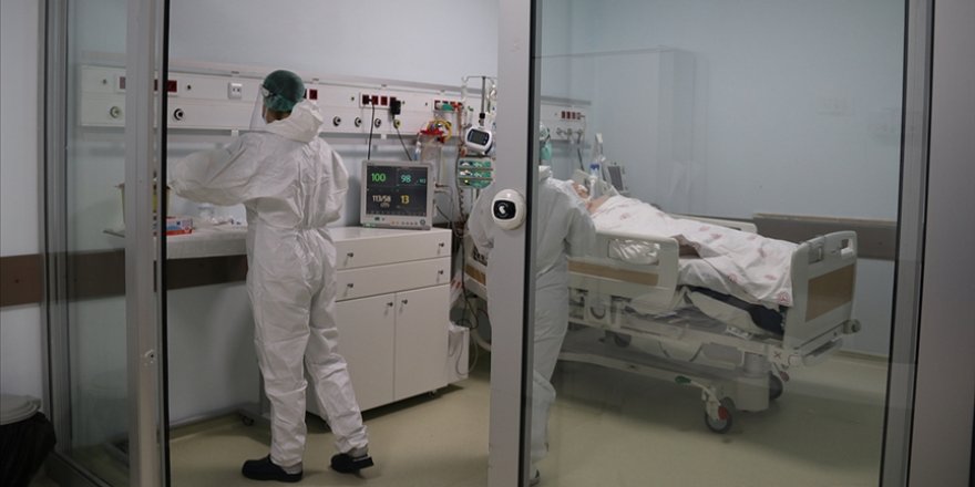 Türkiye'de 179 kişi hayatını kaybederken 42 bin 308 kişinin Kovid-19 testi pozitif çıktı