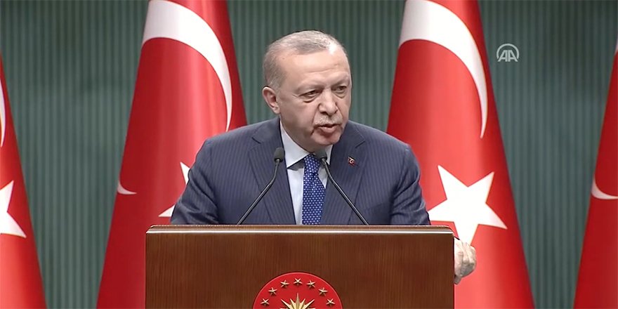 Cumhurbaşkanı Erdoğan emekli Amirallerin muhtıra metni için "Türk Silahlı Kuvvetleri'ne yönelik bir bühtandır" dedi