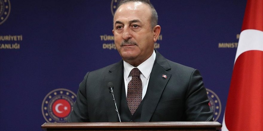 Çavuşoğlu'ndan Cumhurbaşkanı Erdoğan için hadsiz ifadeler kullanan İtalyan Başbakan Draghi'ye çok sert tepki