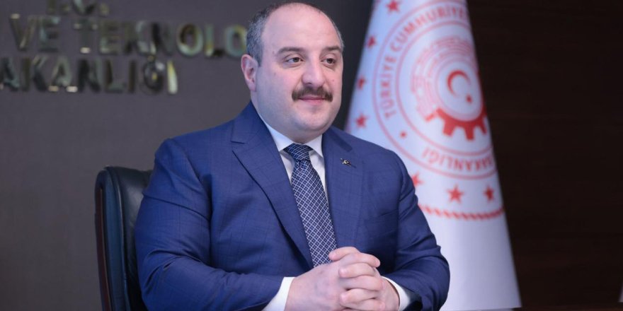 Sanayi ve Teknoloji Bakanı Varank, yerli Kovid-19 aşısı için gönüllü oluyor