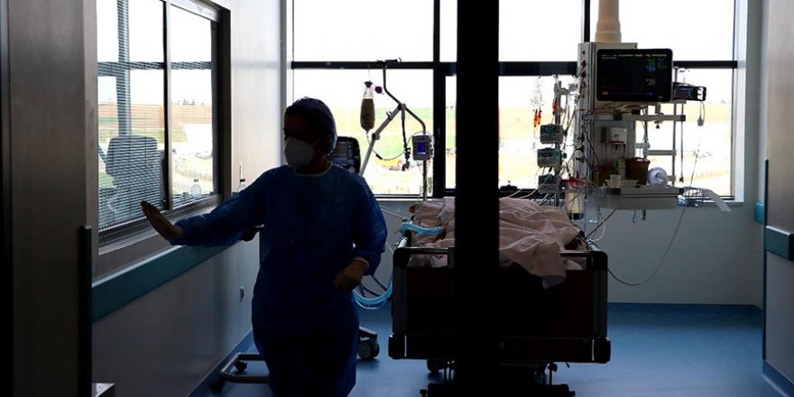 Son 24 saatte 301 bin 243 Kovid-19 testi yapıldı 55 bin 802 kişinin testi pozitif çıkt