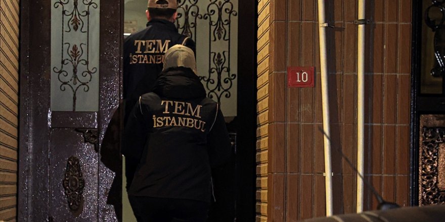 İstanbul’da FETÖ’nün hücre evlerine operasyon: 30 gözaltı