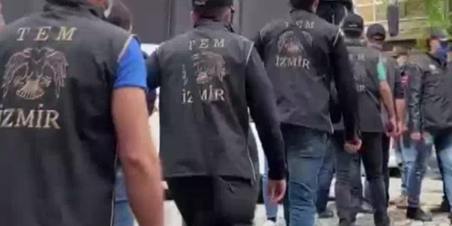 FETÖ'nün TSK yapılanmasına yönelik İstanbul ve İzmir merkezli operasyonda 96 şüpheli tutuklandı