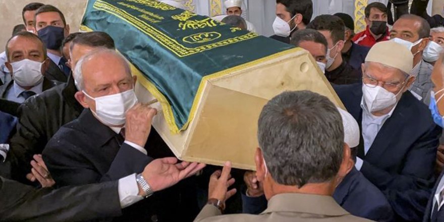 CHP Genel Başkanı Kılıçdaroğlu, eski Devlet Bakanı Erhan'ın Ağrı'daki cenaze törenine katıldı