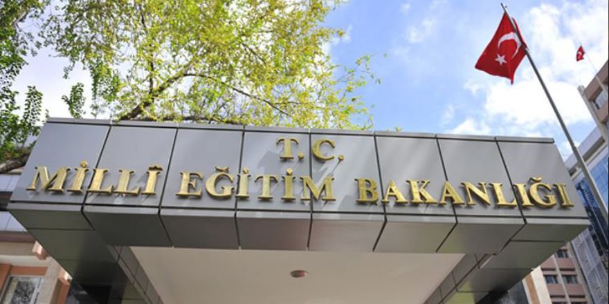 MEB, liselerdeki sınav düzenlemesine ilişkin merak edilenleri yanıtladı