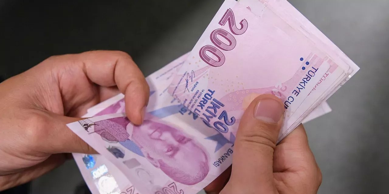 Maaşını Türkiye İş Bankası’na taşıyan emeklilere uygun faizli ihtiyaç kredisi imkanı!