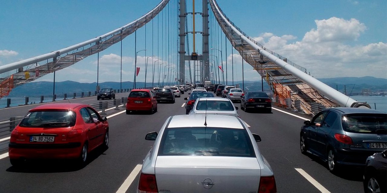 Otoyol geçiş ücretlerinde zamlı tarife uygulanmaya başladı! 2023 otoyol geçiş ücretleri ne kadar oldu?