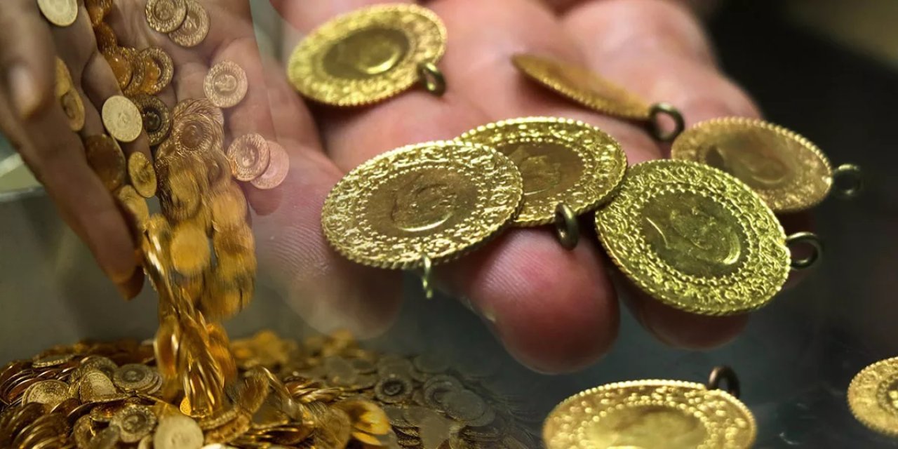 Gram altın her an bin 500 TL’nin üzerine çıkabilir! İşin uzmanı konuştu, güvenli liman dedi!
