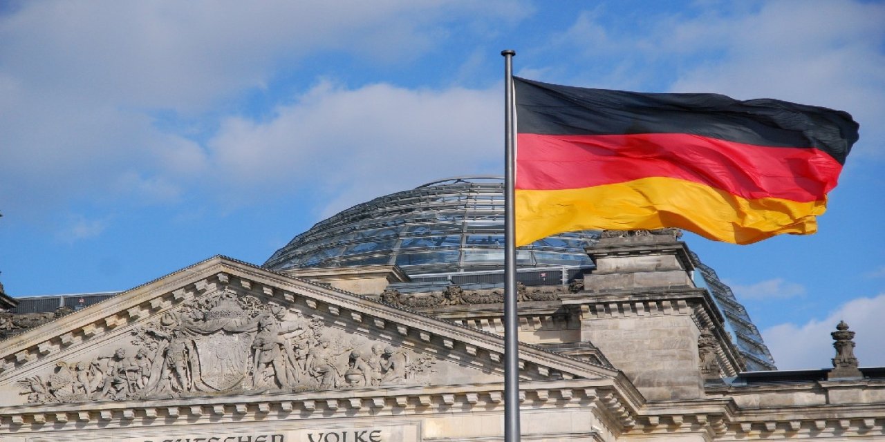 Karar verildi, Alman vatandaşı olmak kolay hale geldi!