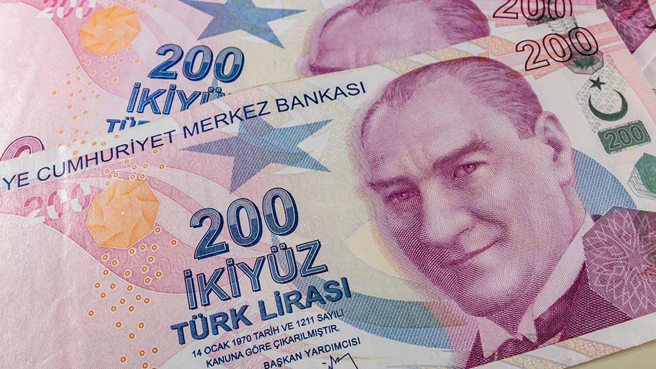 İmzalar az önce atıldı o işçilere yüzde 15 ek zam kararı açıklandı!