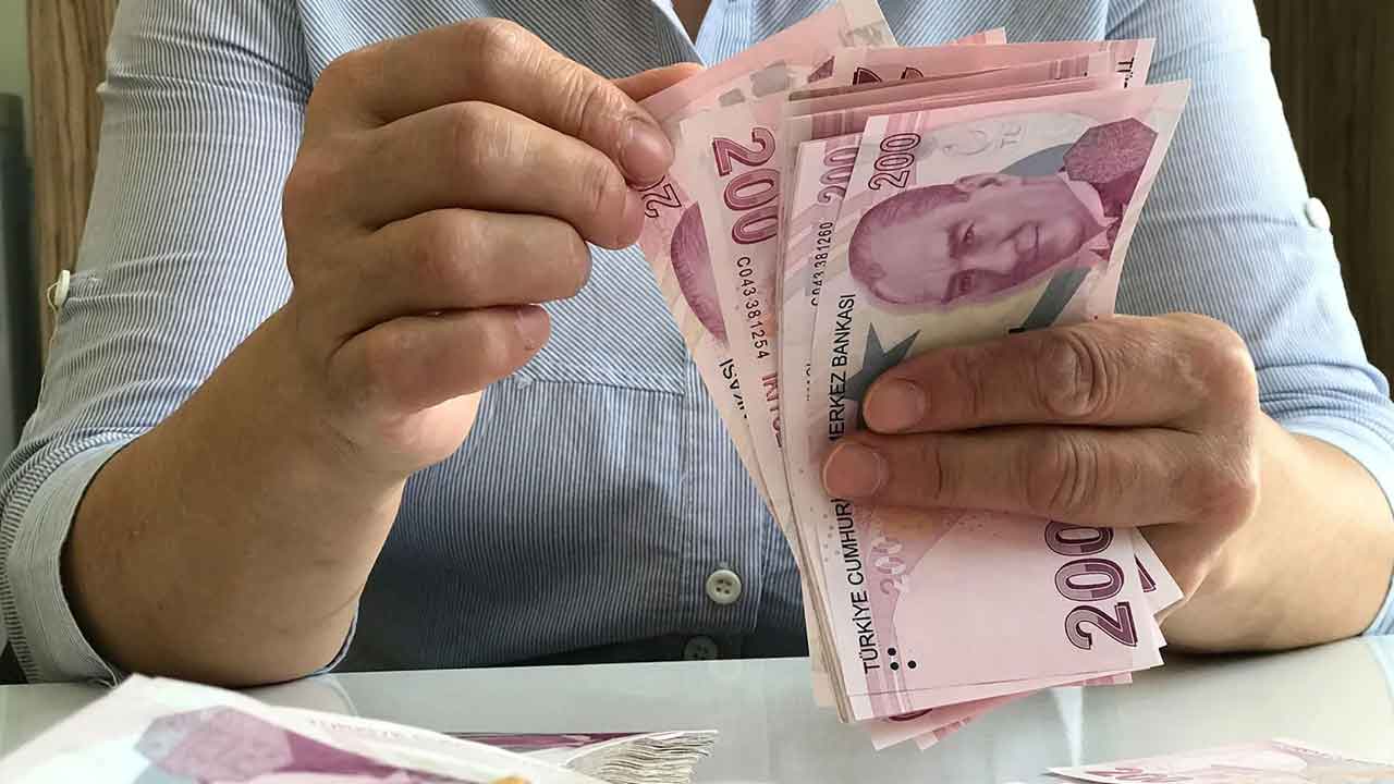 Resmi karar çıktı! O meslek grubu için 81 ilde 2023 asgari ücret maaşı 18.000 TL oldu