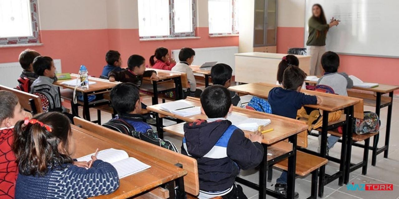 1-12 sınıf arası tüm öğrenciler dikkat! Bakanlık az önce açıkladı hepsini kapsıyor