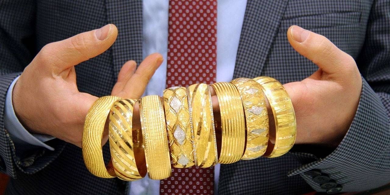 Altın 2 ay sonra ilk defa düştü! Yatırımcılar dikkat tablo kırmızıya döndü