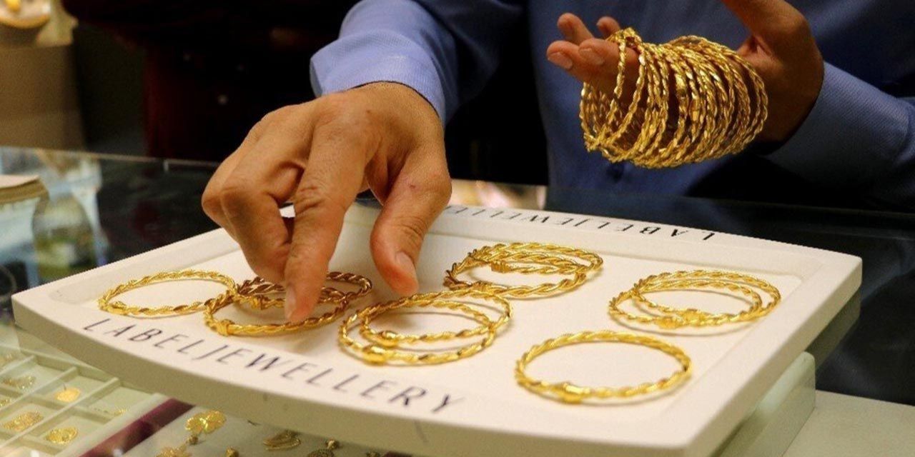 Gram altın rekor tazeledi! Altın yatırımcıları dikkat yeni fiyatlar korkuttu