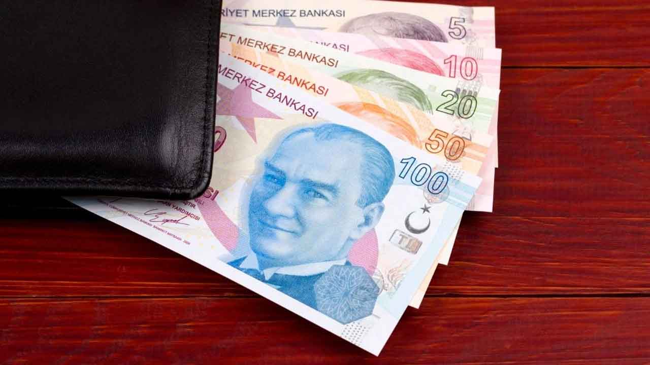 Maaşlara zam sağanağı o tarihte geliyor! Asgari ücret, memur ve emekli maaşı için ek zam planı