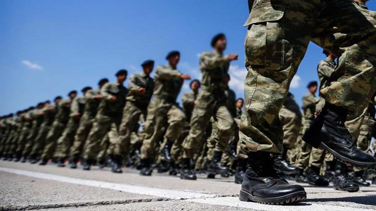 Uzman çavuşlara kadro müjdesi için ilk adım atıldı!