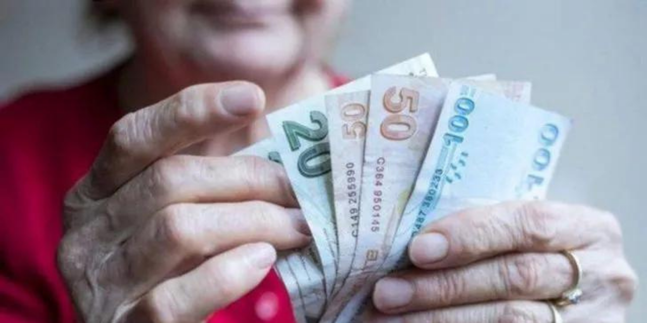 Emeklilere düşük faizli kredi! Garanti Bankası emeklilere özel faiz oranı ile ihtiyaç kredisi veriyor