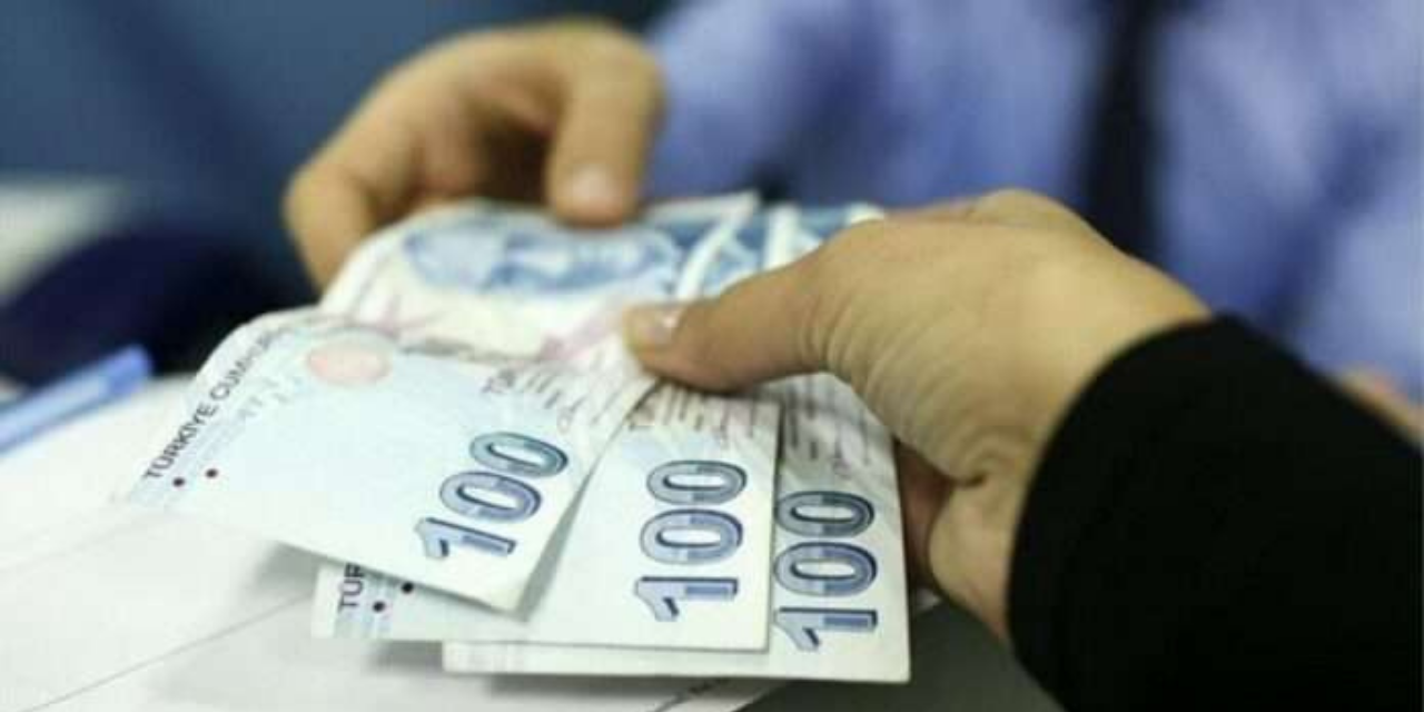 Üniversite öğrencilerine güzel haber! 2 bin TL eğitim desteği verilecek