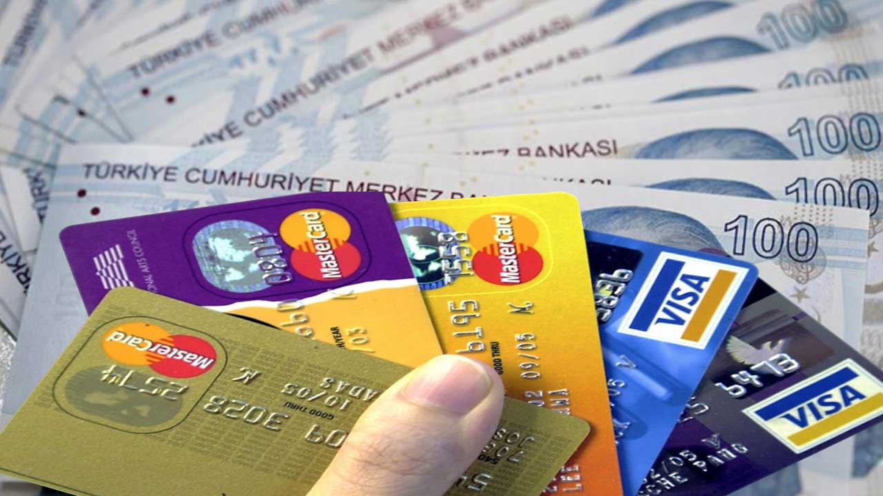 Kredi kartı olanlara müjde! Hemen ekstrenize bakın o ibare varsa 949 TL para iadesi alabilirsiniz