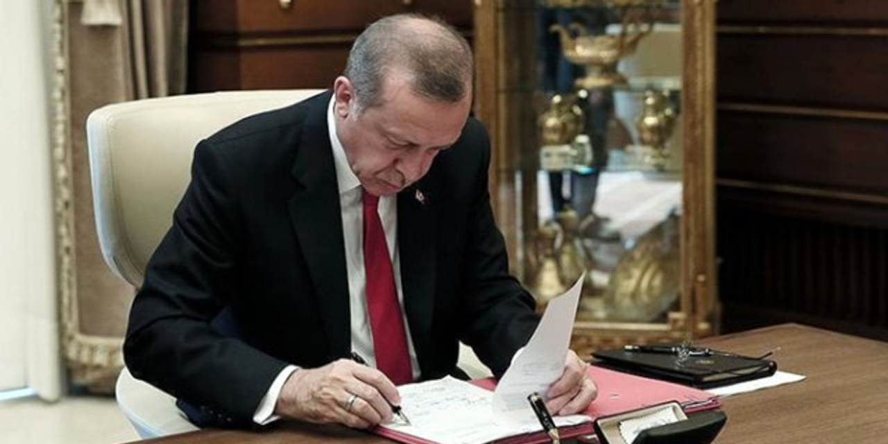 Alevi-Bektaşi Kültür ve Cemevi Başkanlığı'na Ali Arif Özzeybek Cumhurbaşkanı Erdoğan tarafından atandı