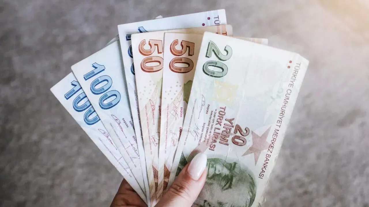 Çalışmayan kadınlara ev hanımlarına aylık 7.050 TL maaş! Başvuru yapana devlet İŞKUR üzerinden ödeyecek