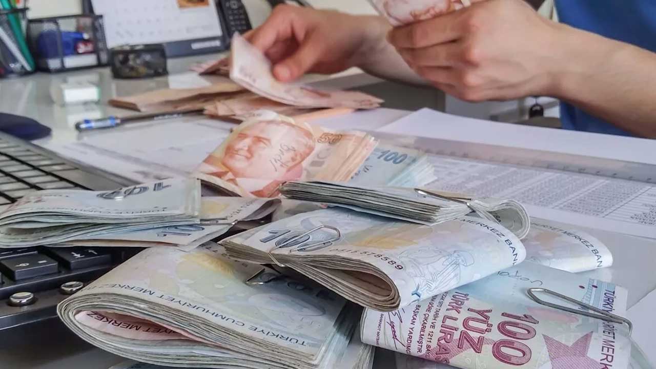 Sigortalı çalışanlara duyuruldu! Hasta olanlara günlük 222,40 TL ödeme yapılacak