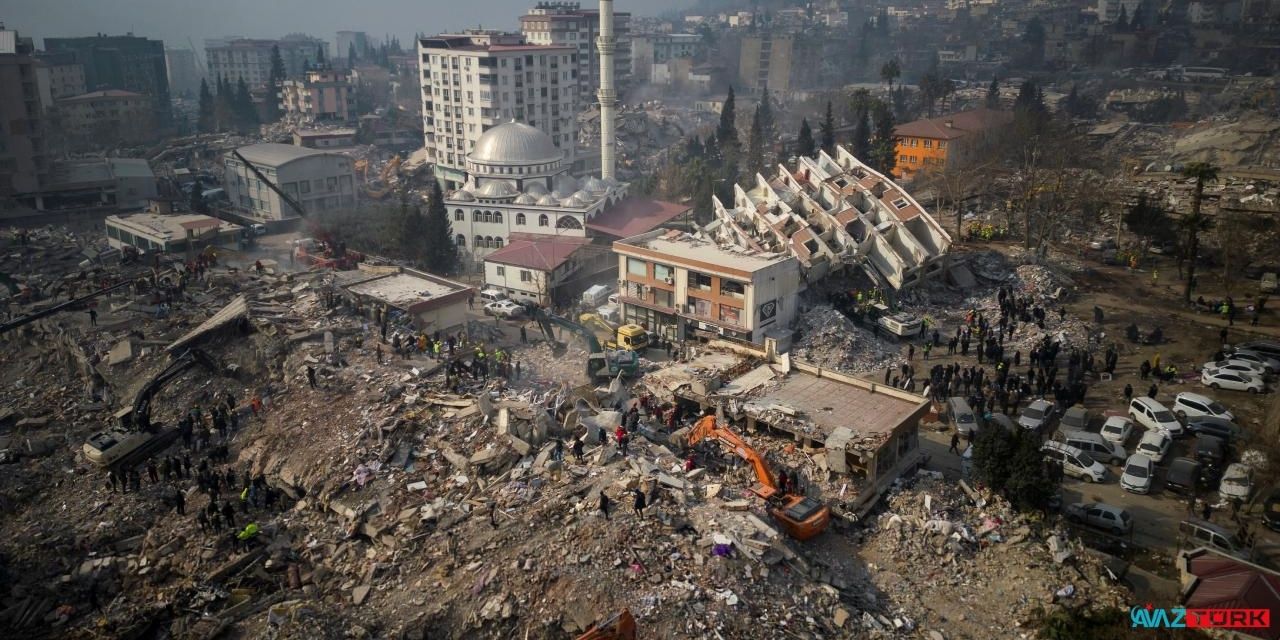 Resmen ölüm sattı!  İlkokul mezunu müteahhidinin son 12 yılda yaptığı tüm binalar yıkıldı!